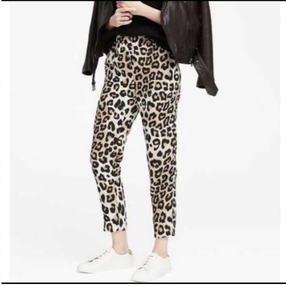 Banana Republic Hayden Leopard Print Pull on Pants - Size large